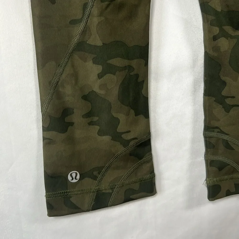 Lululemon Run: Inspire Crop II *All Luxtreme Savasana Camo Fatigue Green 4